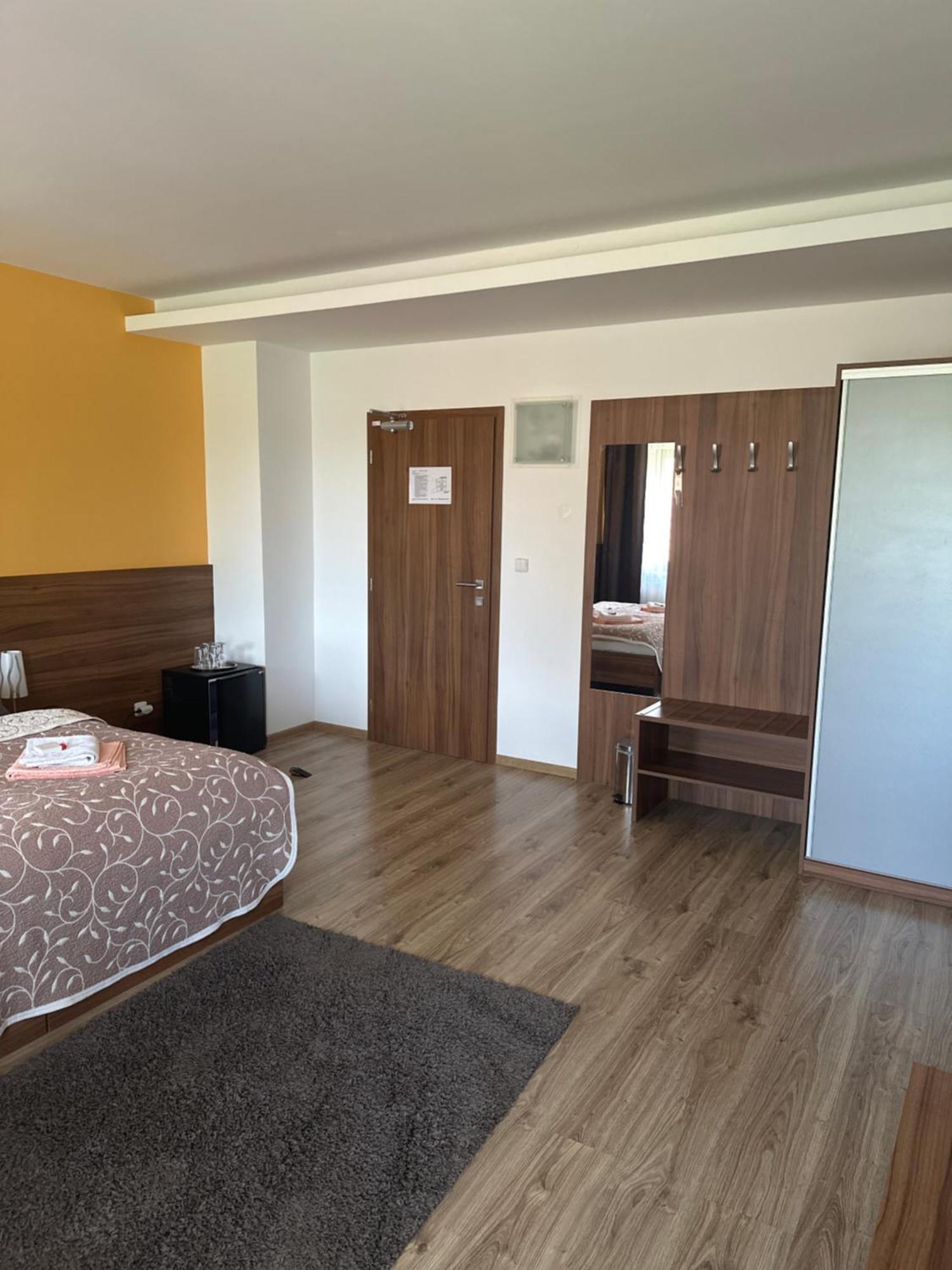 Penzion Blatnička Exteriör bild